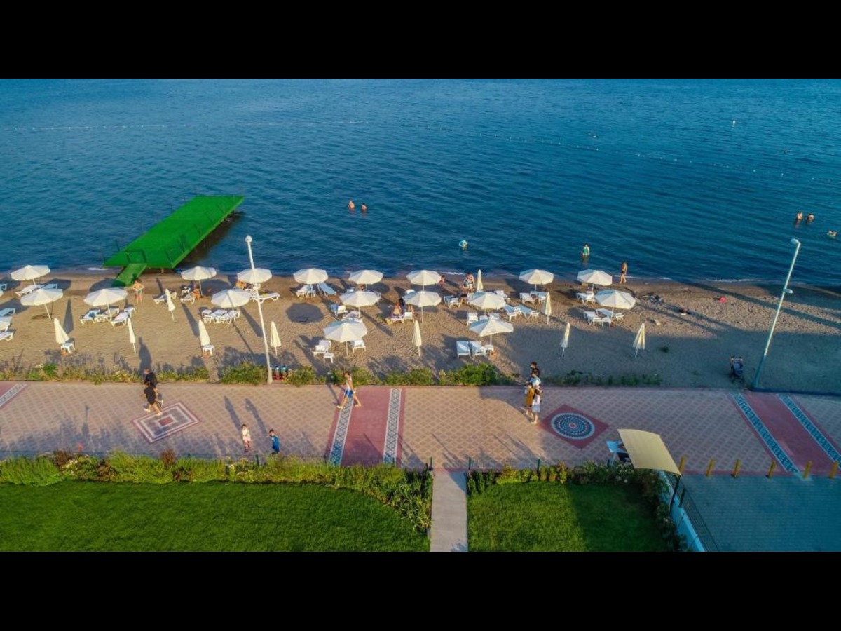 Premier Nergis Beach Hotel